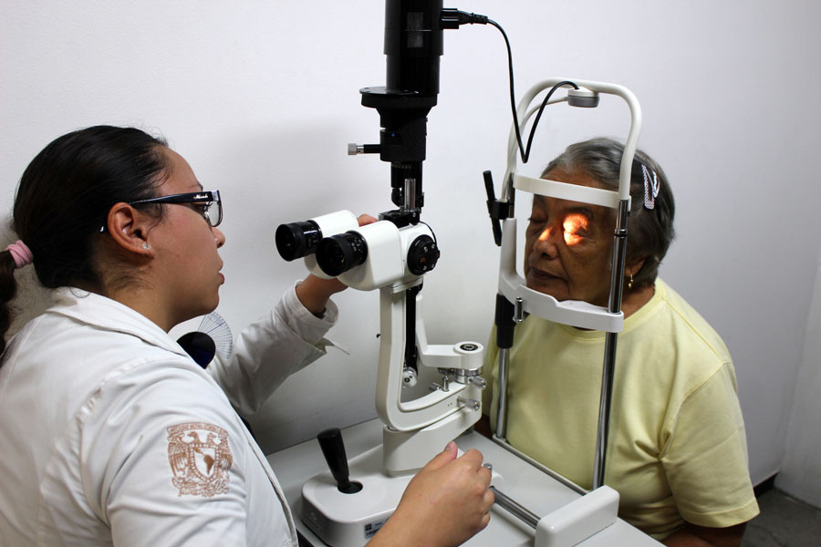 Servicio optométrico gratuito para adultos mayores